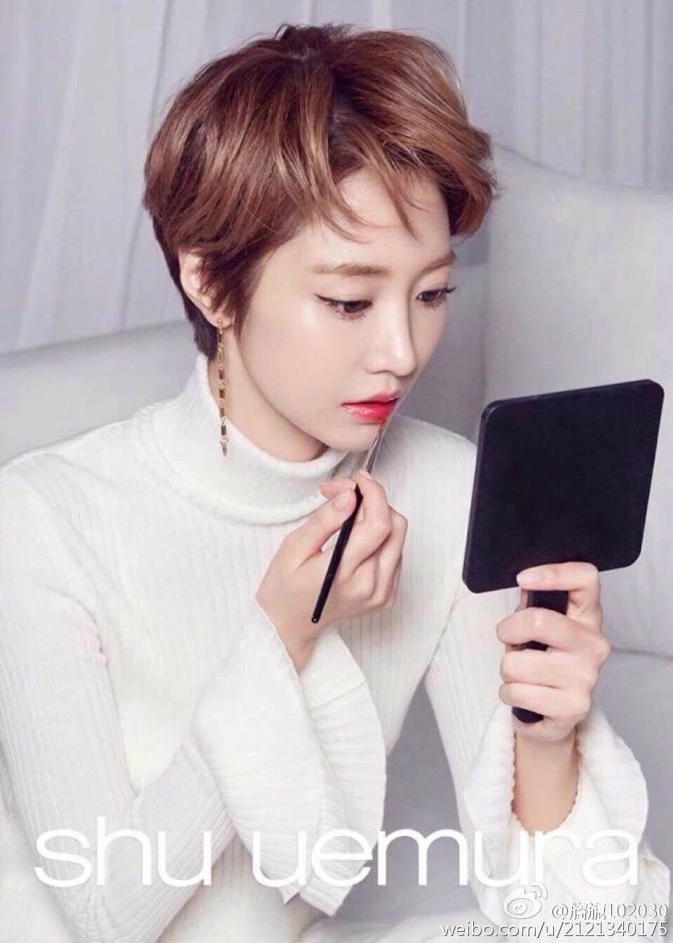 Perruque cheveux raides Court - Ref 2613925 Image 15