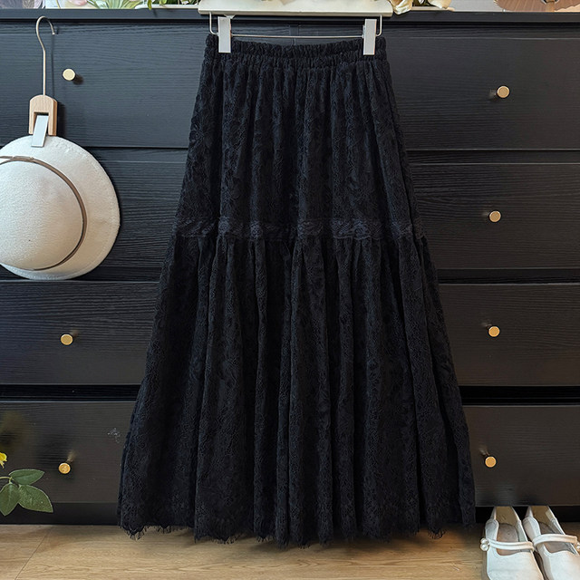 French Elegant Hollow Hook Lace Skirt Women's Autumn 2025 High Waist A-Line Pleat Loose Swing Skirt