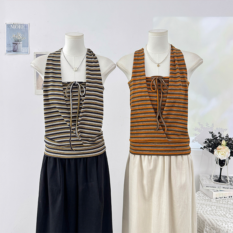 Korean Style Fake Two-Piece Striped Halter Neck Sleeveless Tank Top for Women, Summer 2026, Hot Girl Outerwear, Backless, Slim Fit, Slimming Top Korean Style Fake Two-Piece Striped Halter Neck Sleeveless Tank Top for Women, Summer 2026, Hot Girl Outerwear, Backless, Slim Fit, Slimming Top