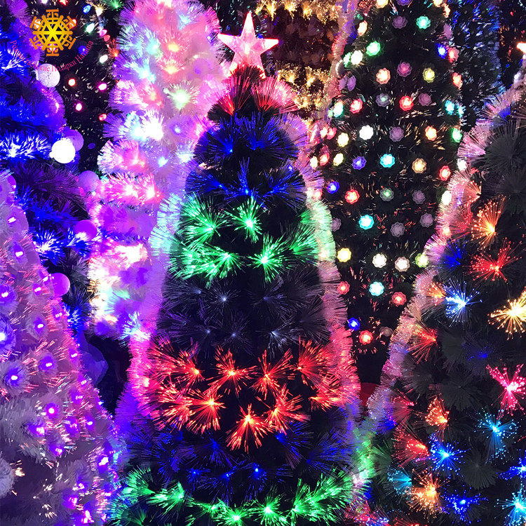 2023 New pine needle Christmas tree New Year Day shopping mall with vine plastic hanging garland