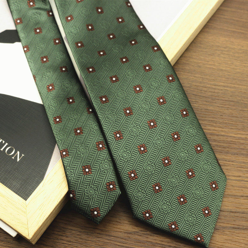 Men's Formal Wear, Contrasting Dark Green and Coffee-Colored Striped Jacquard Italian Neapolitan Retro Gentleman's Wedding Tie