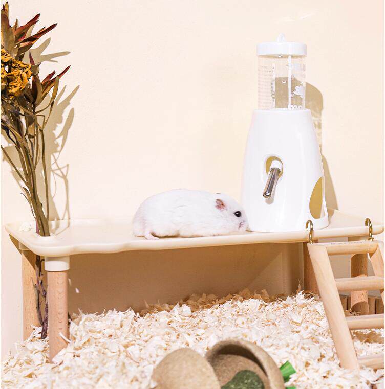 Oil Paper Moms Plastic Hamster Drinking Water Bear Drinker Carno Water Bottles Plastic Kettle Shelf Pot Holder Base Slightly Flawless