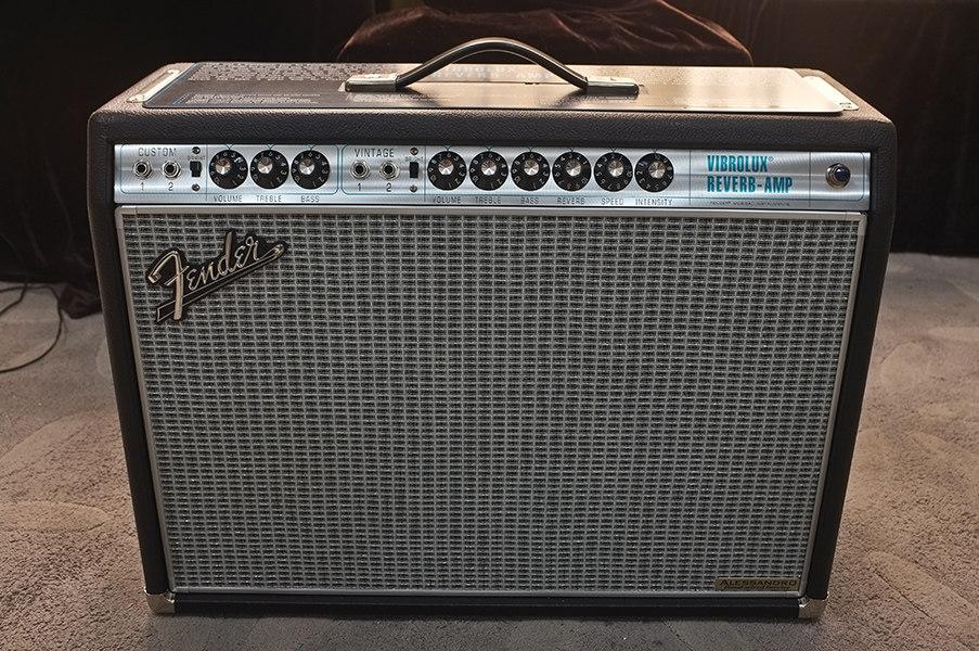 Alessandro Rebuild HandWire Fender 68 Custom Vibrolux Reverb