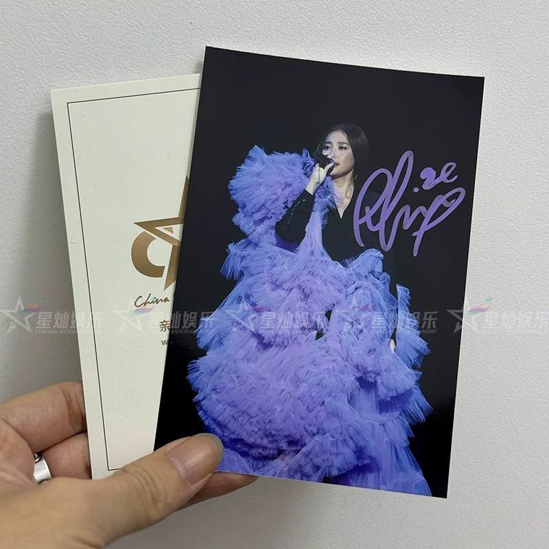 «Fidelity» Тайваньская звезда Хуан Лилин 2024 набор макияжа фото с автографом handwritten autographed photo 04 набор макияжа фото spots 6 дюймов