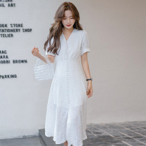 Sandro Beytagh2022 summer style v collar style light lavish cashew with white bubble sleeves dress