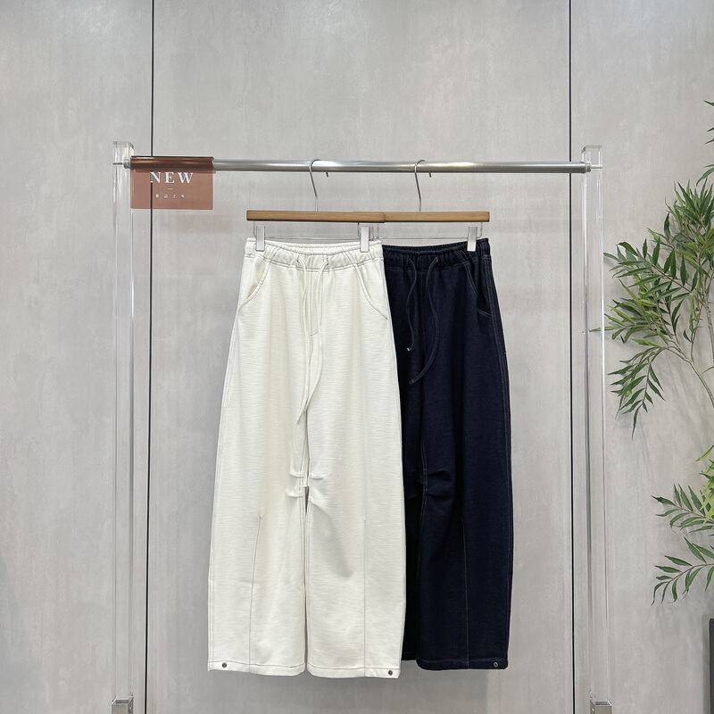 2026 Autumn Open-Stitch Design Micro-Stretch Sweatpants for Women with Cuffed Ankles and Snap Buttons, Stylish and Slimming Casual Pants 1122 2026 Autumn Open-Stitch Design Micro-Stretch Sweatpants for Women with Cuffed Ankles and Snap Buttons, Stylish and Slimming Casual Pants 1122