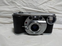 Price leaked: Minolta 20s flash works with power. The appearance is as shown. There are three lenses.