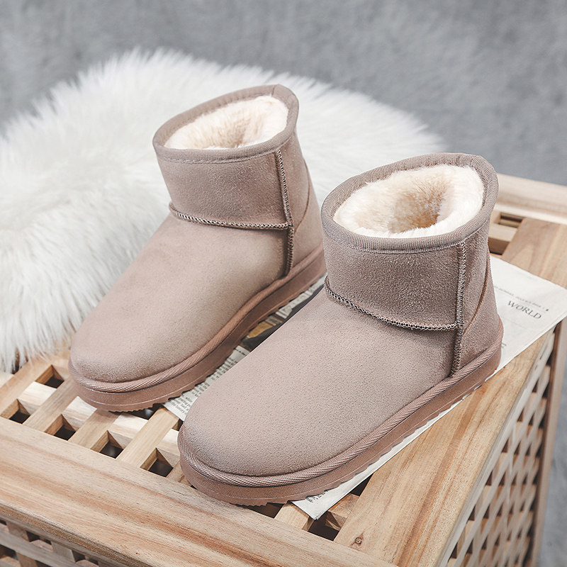 雪地靴女2019新款韩版冬季百搭平底短靴冬天加绒加厚防滑短筒靴子
