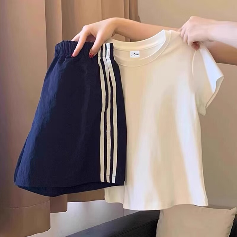 Authentic Sports Solid Color Short-Sleeved Suit for Women, Summer Casual Two-Piece Set, Comfortable and Age-Reducing Pure Cotton T-Shirt 2026 New Style
