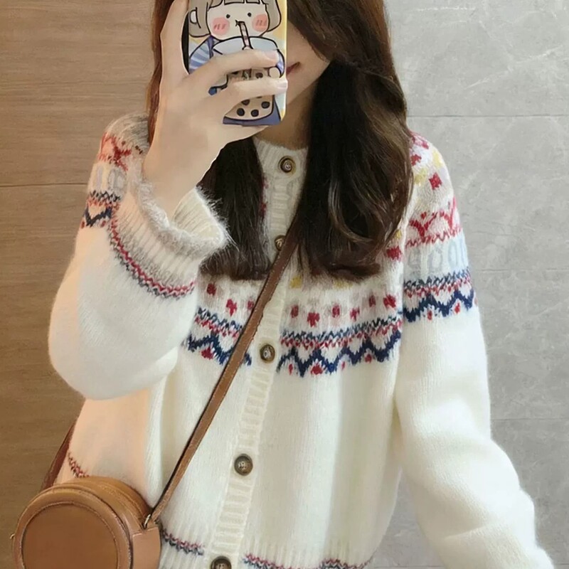 Korean-Style White Jacquard Knit Cardigan for Women, Fair Isle Spring and Autumn Button Sweater Coat, Lazy Style Knit Top