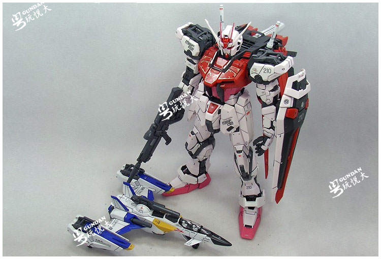 Taipan Lắp ráp mô hình PG 1:60 Blush Strike Airmaster Warrior Robot Robot - Gundam / Mech Model / Robot / Transformers 	mô hình robot người