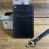 Черный текстурированный кожаный ремень с двойной карточкой