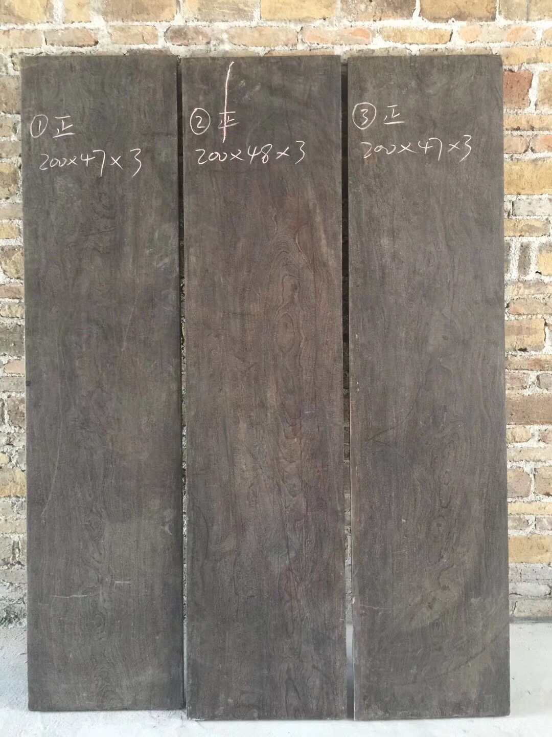 Factory direct sales of iron wood furniture old material door panel large board single board Tokyo Muming style furniture material thin board