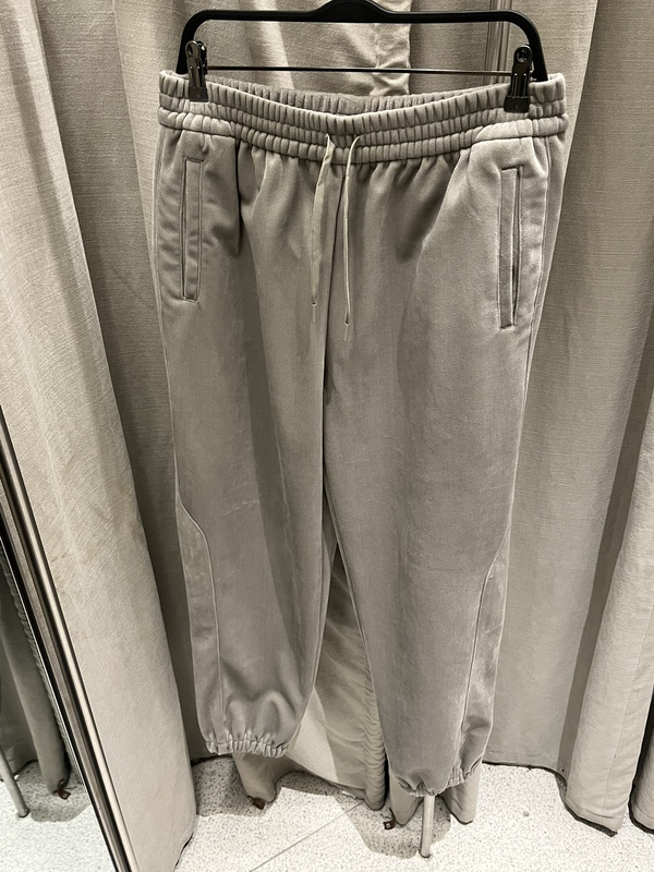 Zara Men's Corduroy Jogging Pants with Elastic Waistband and Tapered Legs, Casual Loose-Fit Pants 5320388
