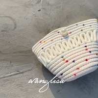 Белый (подходит для высоты тела выше 166)