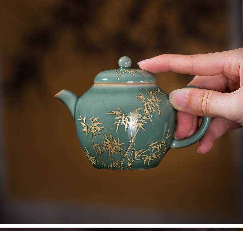 The Owl up jingdezhen tea name plum green mercifully girls, checking ceramic teapot hand - made dry mercifully kung fu tea pot
