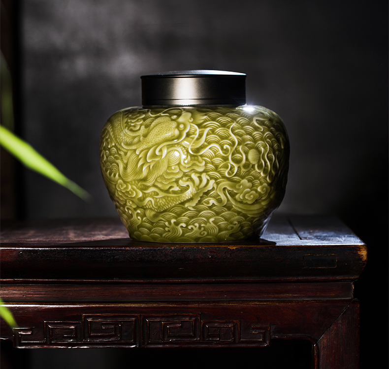 The Owl up jingdezhen ceramics by hand large tea pot seal color glaze longfeng classical decorative carving