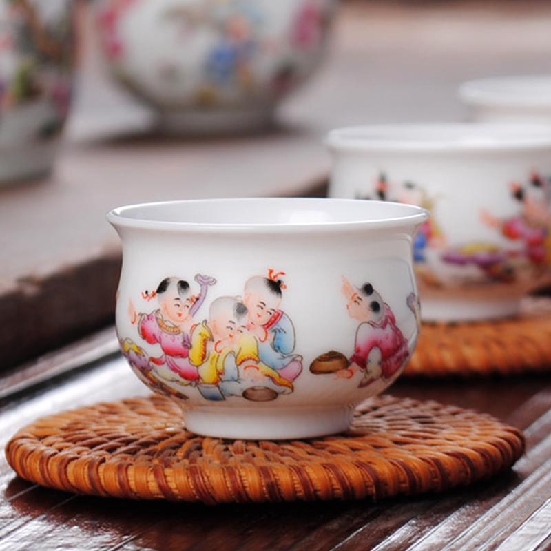 Hand - made jingdezhen ceramic famille rose tea single ocean 's kung fu tea cup pure manual sample tea cup master cup single CPU