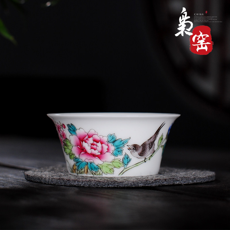 Xiao Kiln Jingdezhen Tea Set Hand-painted Kung Fu Tea Cup Flowers and Birds Tea Cup Ceramic Pu'er Cup Tea Cup Personal Cup