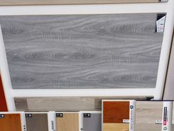 Wuhan In Stock can install 12mm laminate flooring For Home Environmental-Friendly Abrasion Resistant high density
