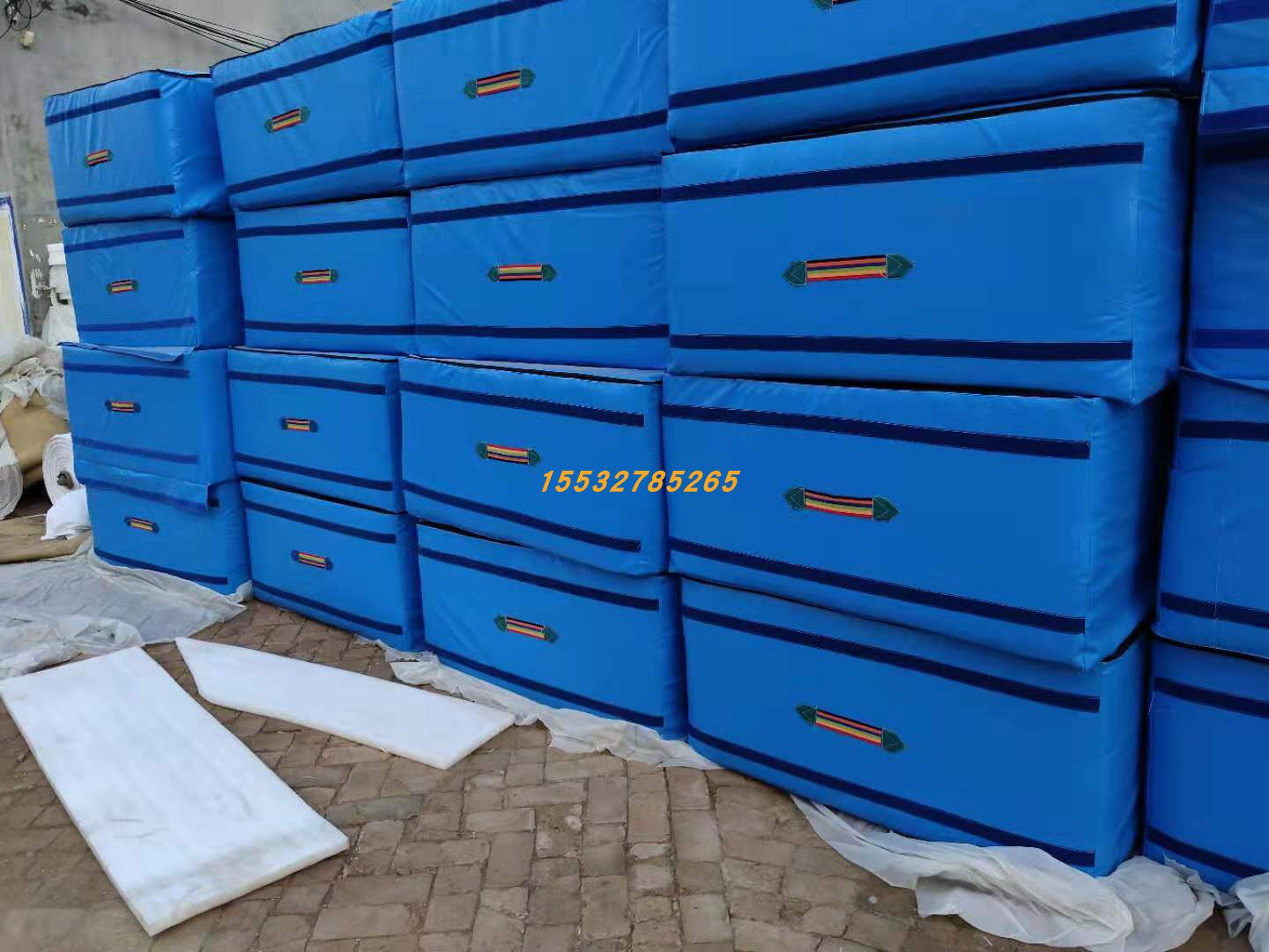 Climbing protection mat non-slip waterproof PVC sponge climbing mat fitness parkour somersault martial arts high jump mat wrestling mat