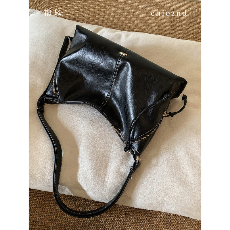 Nanfeng Chio2Nd Relaxed Black Leather Hobo Bag Unisex Tote Bag Large Capacity Shoulder Bag Crossbody Bag