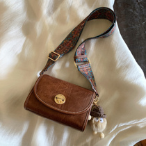 South Wind Chio2nd Caramel Broadband Single Shoulder Bag Woman 202322022 New Red Blast Snap Bag