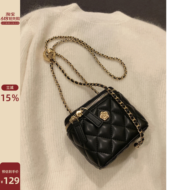 Nanfeng Shop Secret Garden Camellia Diamond Chain Box Small Bag Women's Winter Mini Shoulder Crossbody Bag Nanfeng Shop Secret Garden Camellia Diamond Chain Box Small Bag Women's Winter Mini Shoulder Crossbody Bag