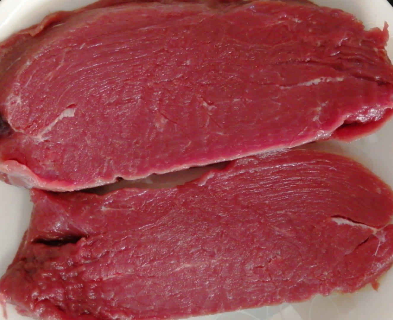 Fresh Ostrich meat Raw bone meat Poultry boneless homemade cat and dog rice food Raw food is better than rabbit SF