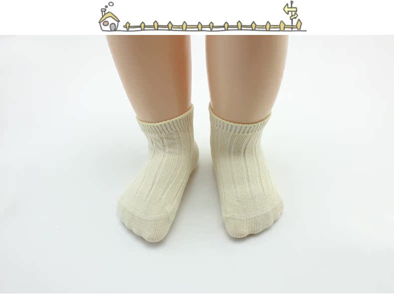Vớ tuần Trẻ sơ sinh màu rắn vớ cotton mùa thu và mùa đông miệng thông cho bé tất thể thao