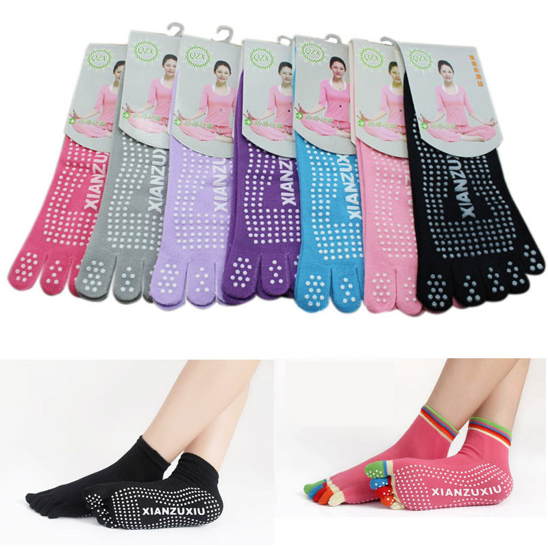 Hot-selling export five-finger socks female professional yoga socks anti-slip socks Short tube five-toed socks Aliexpress foreign trade