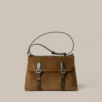 Коричневая замша