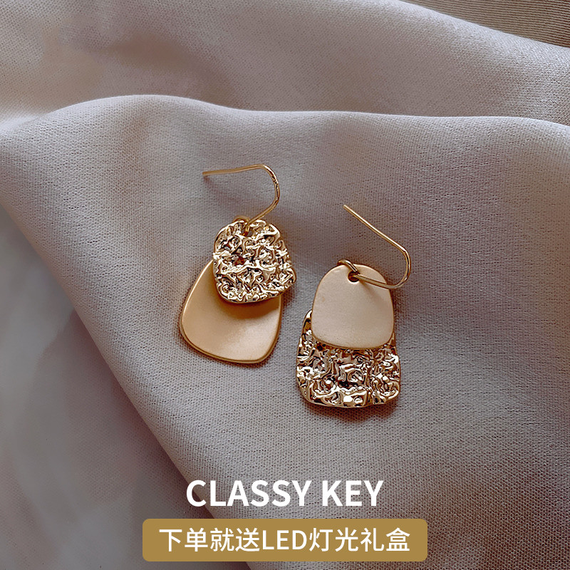 Pieces of highend earrings women's light luxury niche design earrings