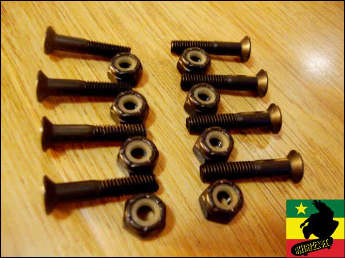 Planche à roulettes      - Ref 2601377 Image 7