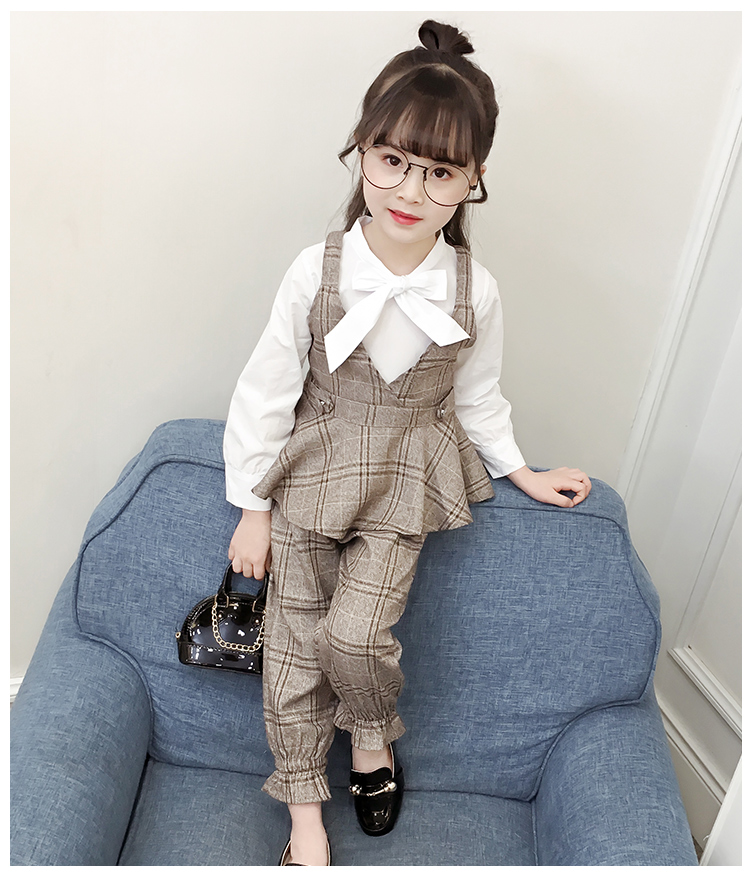 Bộ đồ mùa thu cho bé gái 2018 phiên bản Hàn Quốc mới của quần áo thủy triều thời trang trẻ em hipster phù hợp với quần áo hai dây mùa xuân và mùa thu quần ống rộng trẻ em