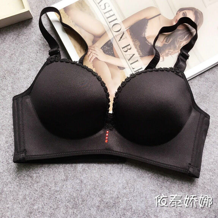 Ngực nhỏ siêu dày thêm dày 6cm Đồ lót gợi cảm Một chiếc áo ngực phẳng cho thấy lớn không có vòng thép siêu tập hợp áo ngực dày quần lọt khe 