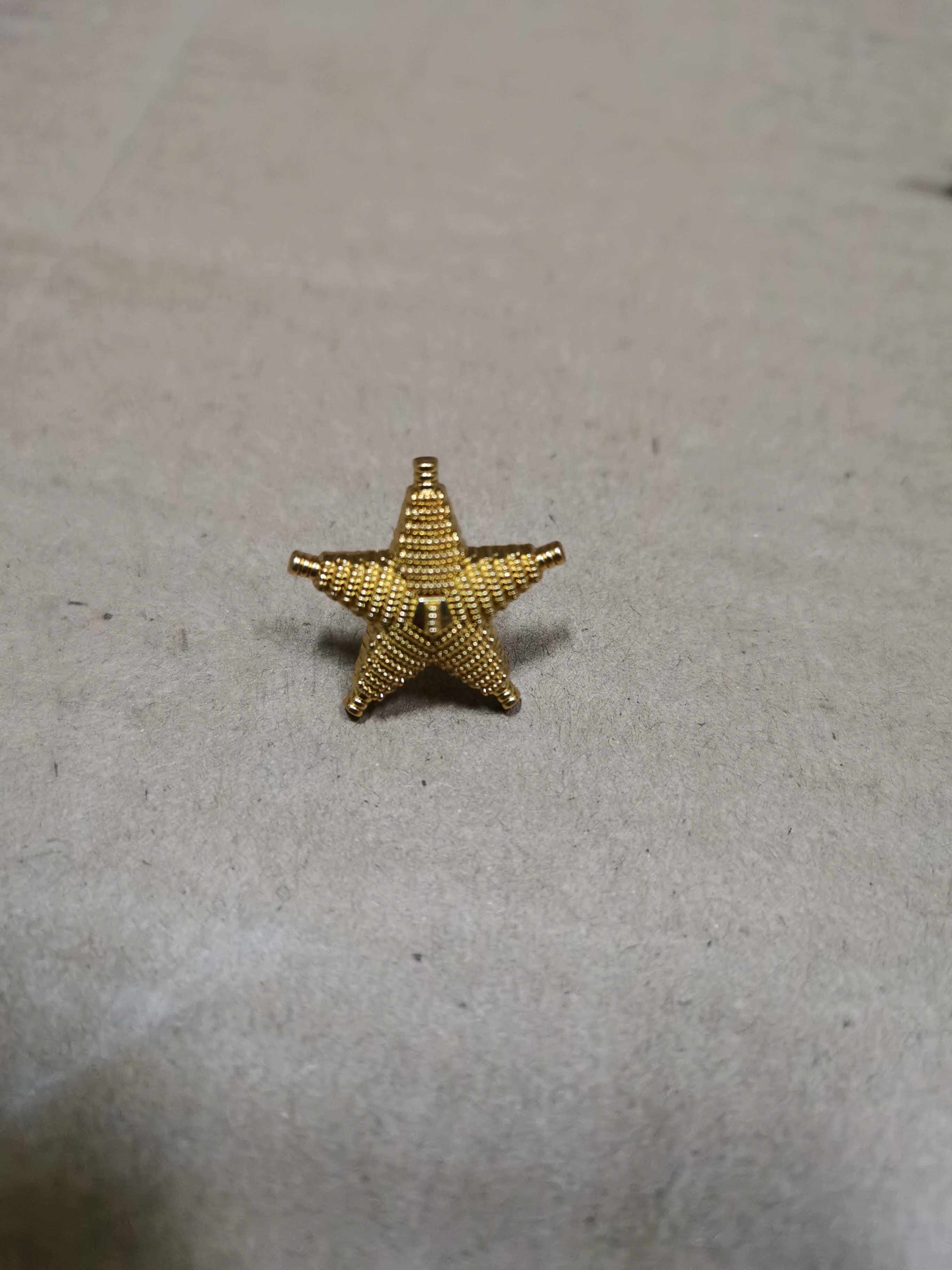 large gold star for framed decorations