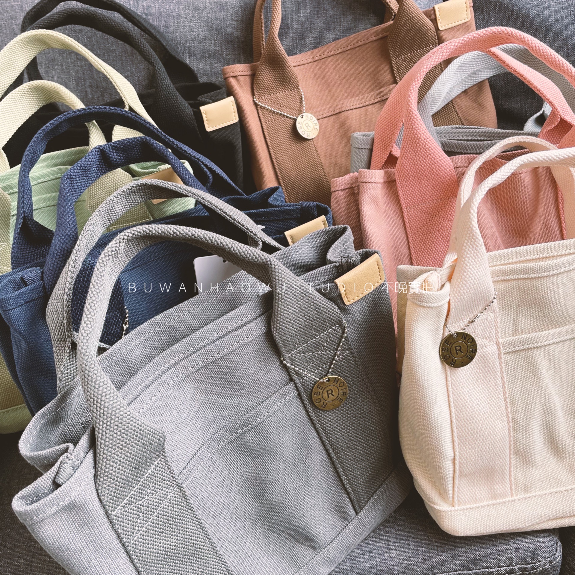 Cross-border Direct Supply) Brief Atmosphere Pure Color Canvas Japan Day Department Lunchbox Mother Bag Handbags Hot Pins 