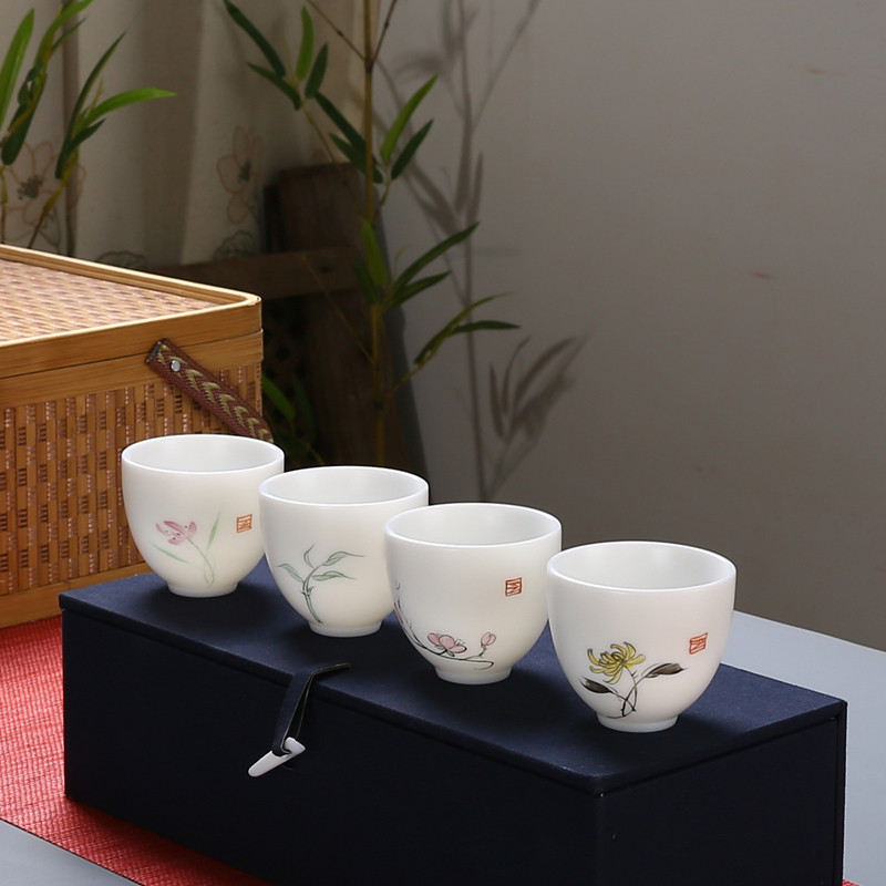 White Porcelain Hand-painted Master's Cup Tea Cup Ceramic Large Number of Tea Tea Utilituria tea with single cup tea Tea Artisanal Meranzhu Chrysanthemum