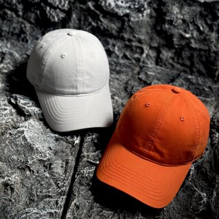 High-Quality Solid Color Baseball Cap with Deep Crown, Large Head Circumference, Extended Brim, Plain and Simple, Versatile, Makes the Face Look Smaller