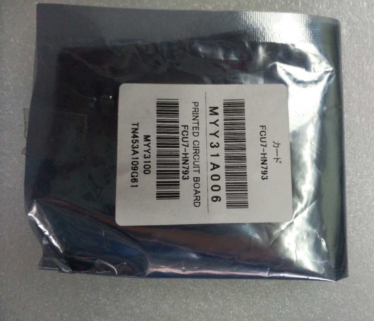 HN793 FCU7-HN793 HN791 FCU7-HN791 Mitsubishi CNC original CF read card slot