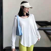 Белый лонгслив