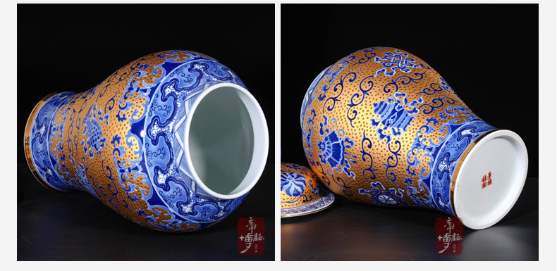 Jingdezhen blue and white gold ceramic hand - made sweet the general pot of new Chinese style and the sitting room porch TV ark adornment furnishing articles