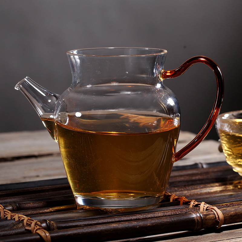 Thickened Glass Justice Cup Heat Resistant Glass Korn Tea Furniture Handpainted Male Cup Tea Sea Sketch Gold Leaf tea