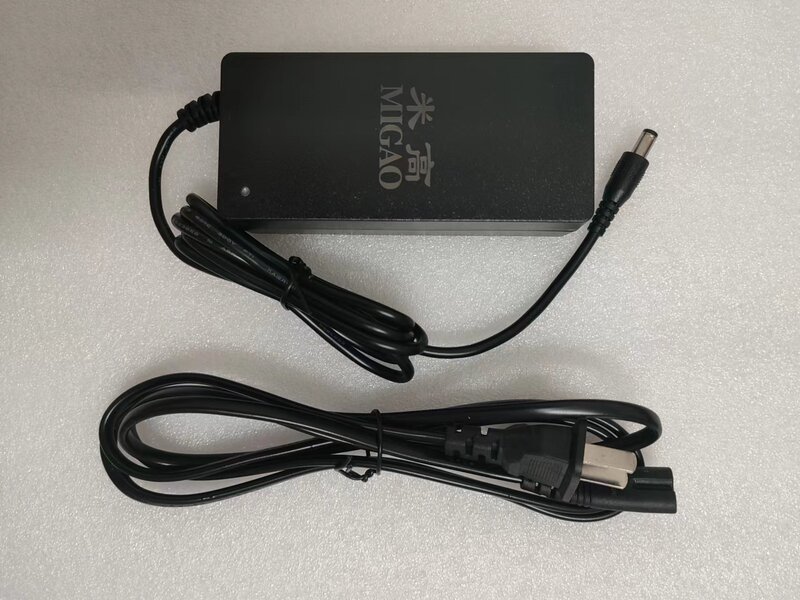 Original Migao Audio Charger Mg882 1261 1562 1263 A6 T3 and Other Models Smart Adapter