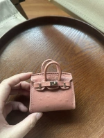 Керамический розовый страусист