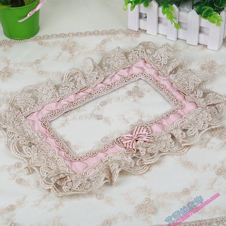 Dayima pastoral European high-grade lace embroidery satin quilting switch stickers Switch cover socket stickers