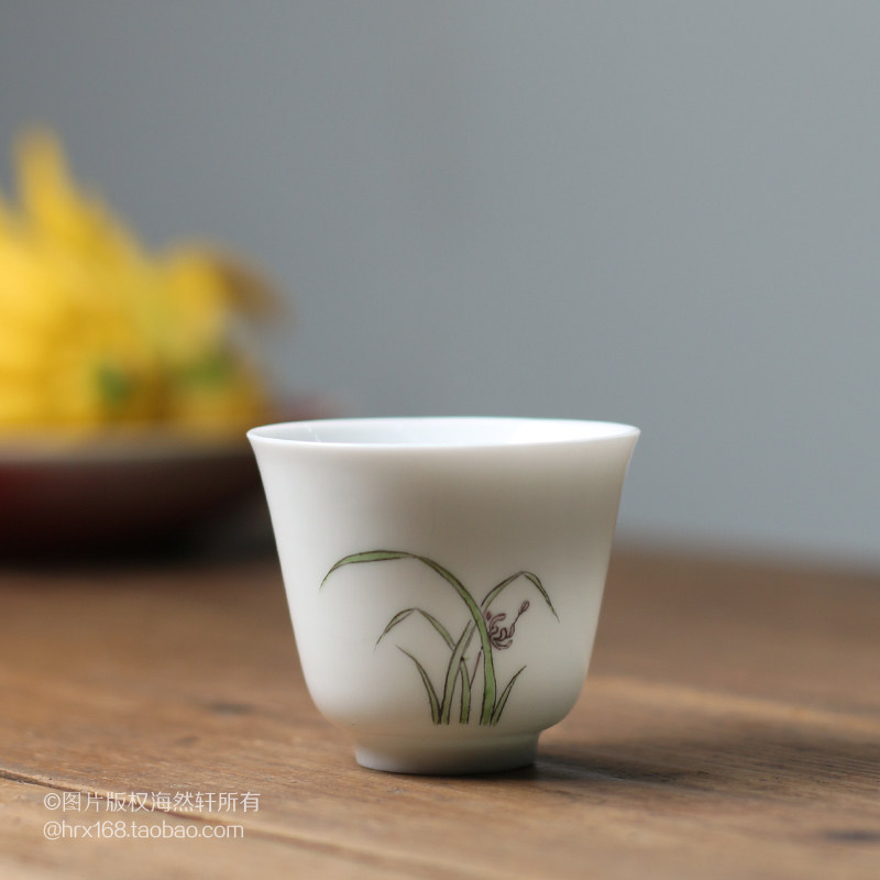 High white porcelain hand painted pylori small tea cup tasting tea cup small tea flush tea bowl Jingdezhen Kofu tea with single bundle of tea cup