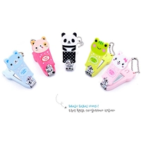 Розовые маникюрные кусачки