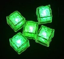 Luminous ice cubes bar KTV night goods induction electronic ice cubes LED colorful glowing ice cubes night light atmosphere